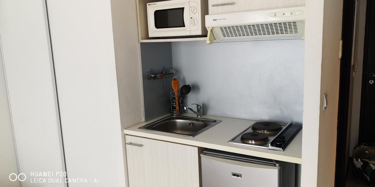 Studio 24M2 Au 4Eme Etage Ascenseur A Cote De La Gare Sncf Lourdes Exterior foto